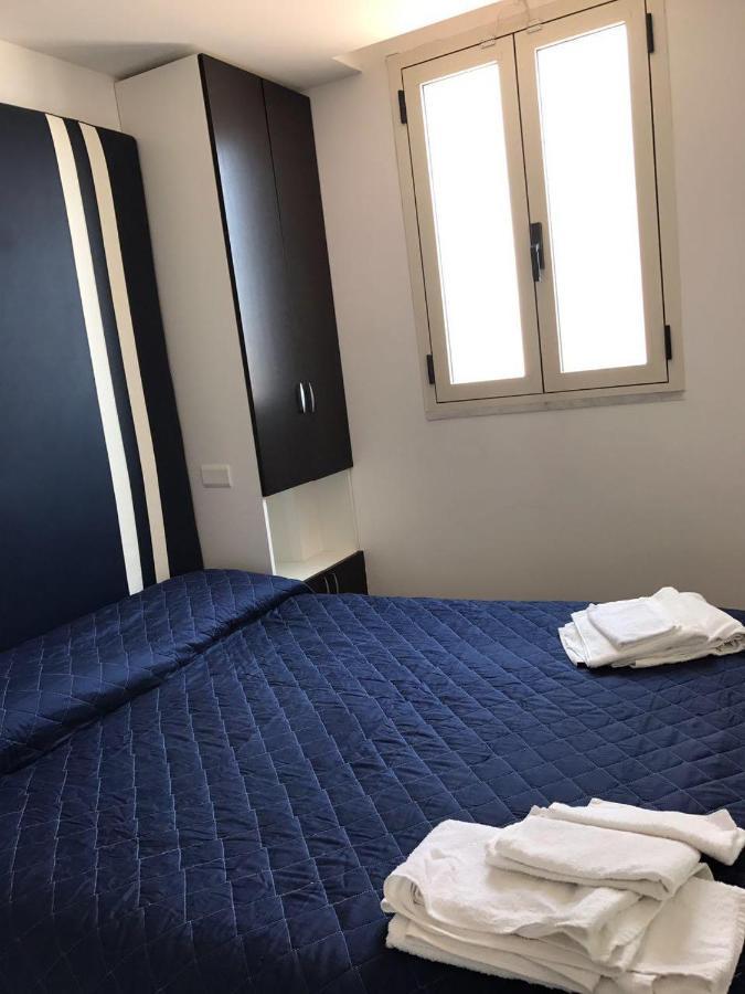 La Stanza Sul Porto Di Amalfi Camera Piccina Piccina Con Bagno Privato E Terrazzino Vista Mare Dış mekan fotoğraf