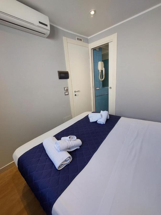 La Stanza Sul Porto Di Amalfi Camera Piccina Piccina Con Bagno Privato E Terrazzino Vista Mare Dış mekan fotoğraf